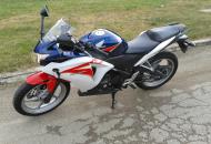 Honda-CBR R