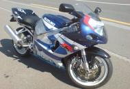 Suzuki-GSX-R 750