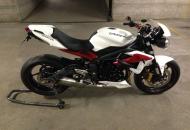 Triumph-Street Triple R
