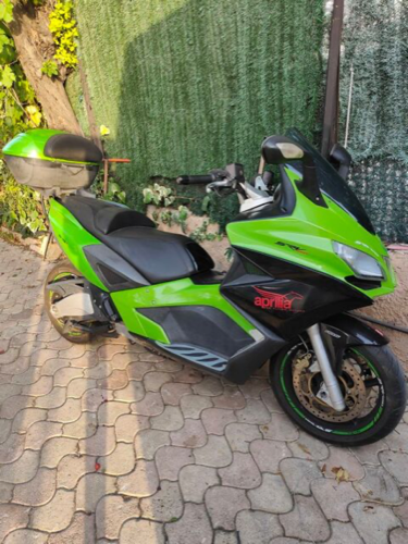 Aprilia Scooter 